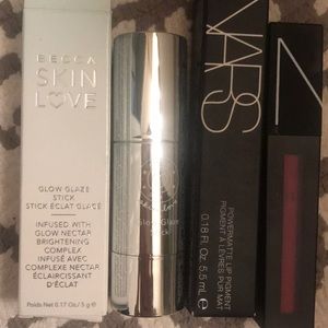 NEVER USED/SWATCHED ! highlighter& liquid lipstick